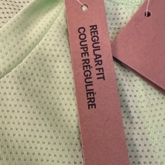 ASICS women’s running tank medium running tank lime yellow bright Nwt - Picture 8 of 9